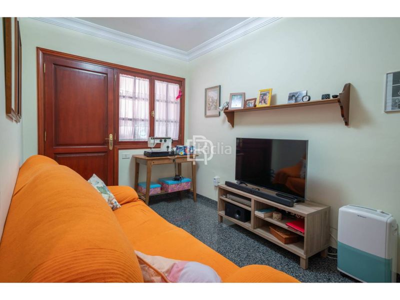Foto 01a0c6ae-b744-47f5-b072-bf77255d9246. Casa adossada amb aparcament a Centro Orotava (La)