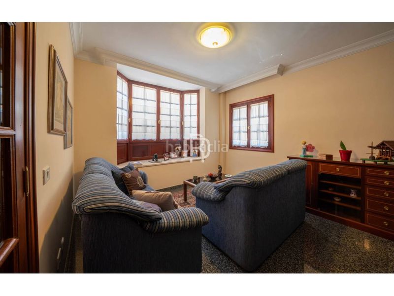 Foto c6917678-d983-4515-a3db-4f6d2bfa2944. Casa adossada amb aparcament a Centro Orotava (La)