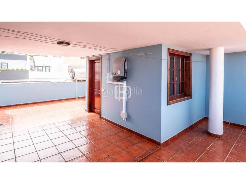Foto e9acadcf-1b39-4375-8079-ba6ddef60fb3. Casa adossada amb aparcament a Centro Orotava (La)