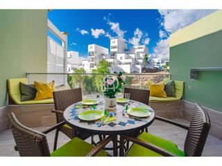 Apartament  Antonio navarro. Apartamento totalmente reformado en torviscas,adeje.
