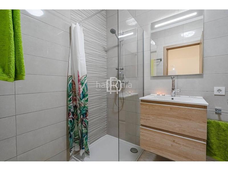 Foto f8a063e4-2af3-44f6-99bb-1d111c7f0086. Apartamento  totalmente reformado en torviscas,. en Adeje