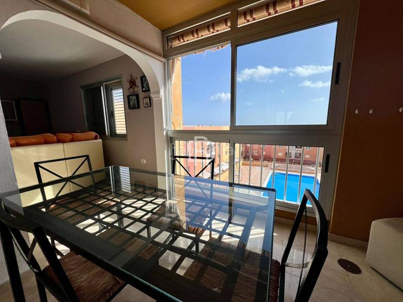 Foto 149ed6ed-bd66-4743-8bab-e2440430ae19. Alquiler piso privilegiado piso con vistas al mar en Candelaria