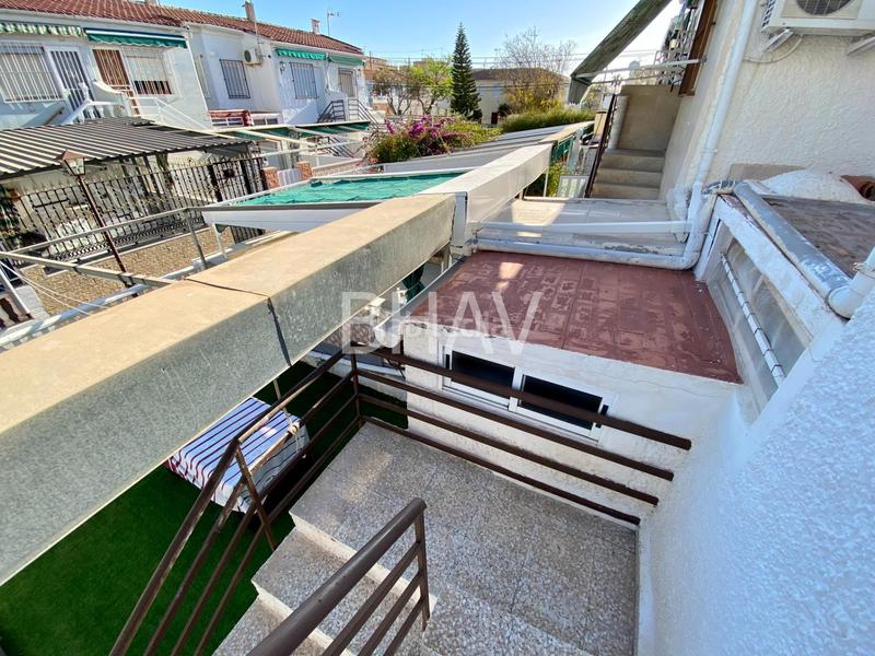 Foto 4cd0f1f6-4bb4-4339-afa0-9db3653903d7. Casa adossada a Playa Tamarit-Playa Lissa Santa Pola