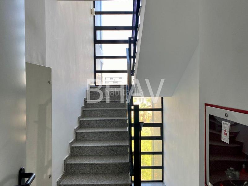 Foto aaa30c33-b725-48de-aafa-7ea0ab072803. Alquiler piso se alquila espectacular piso de 4 dormitorios ! en Alicante