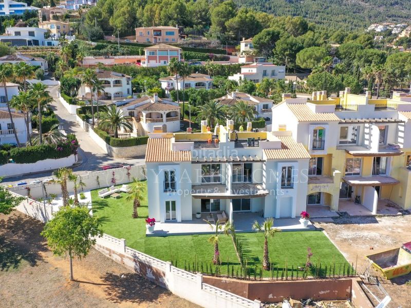 Foto 21f30faa-f38e-4efc-a232-b9cc01aa90d2. Apartament amb aparcament piscina a El Montgó Dénia