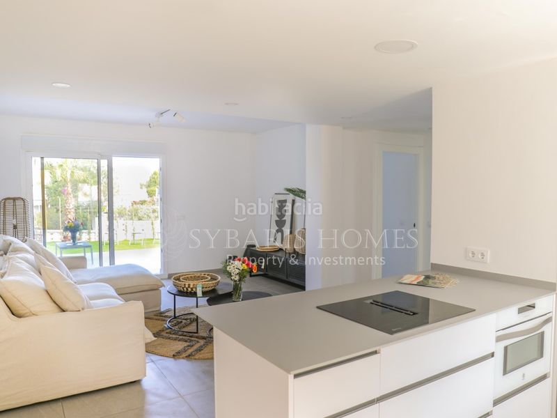 Foto 955a754d-369f-4916-8ea1-a0cfebbabb75. Apartament amb aparcament piscina a El Montgó Dénia