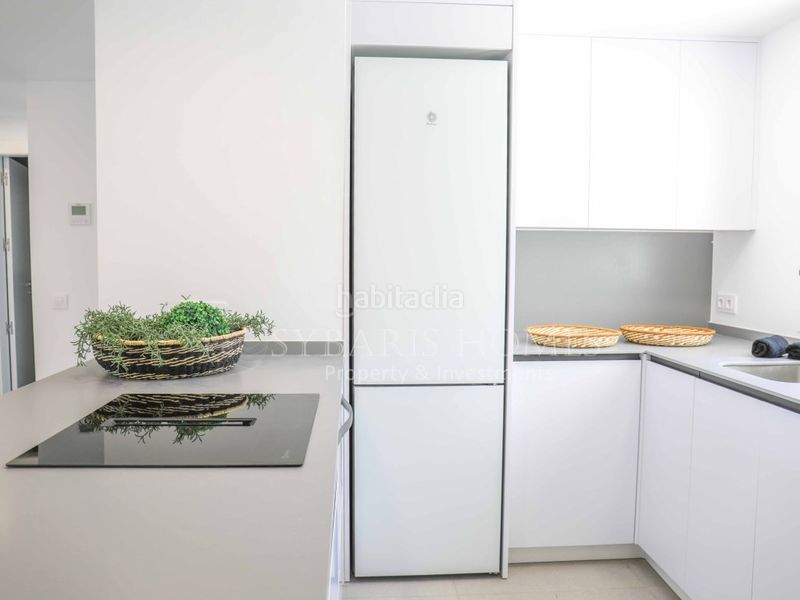 Foto baddebba-f3db-42be-a590-cb5b47a81701. Apartament amb aparcament piscina a El Montgó Dénia