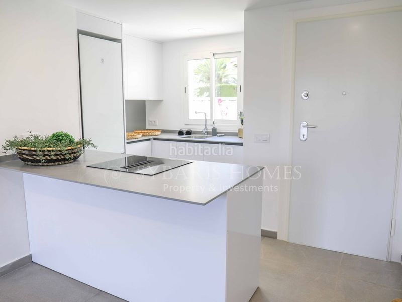 Foto fbc593e0-14d4-4230-a77d-7d2e926f8657. Apartament amb aparcament piscina a El Montgó Dénia