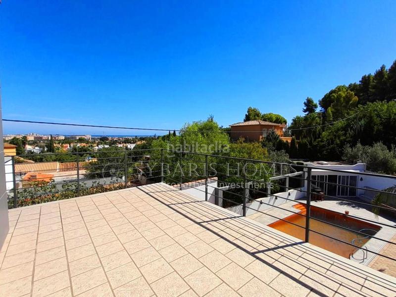 Foto 505de4b2-87e1-4fd5-a0ec-7e9c74f61c20. Chalet  con piscina vistas al mar en el montgo en Dénia