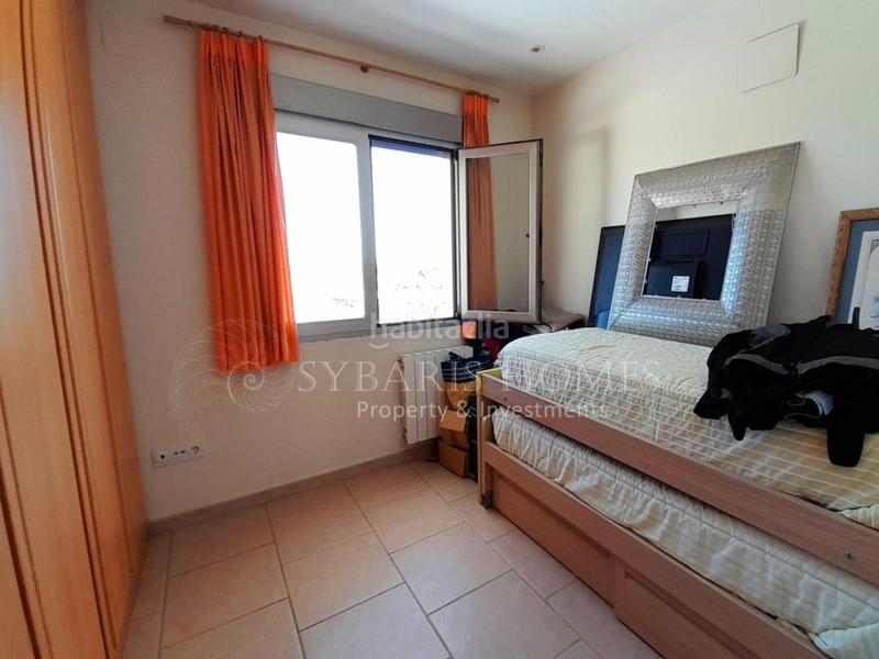Foto b59237c6-7a3c-401a-8175-af270f380fbd. Chalet  con piscina vistas al mar en el montgo en Dénia