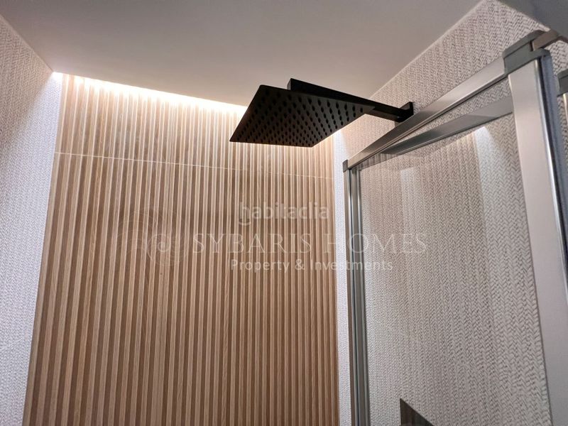 Foto 2a9326f9-44e9-4c93-8cb6-ece317677a5b. Apartament amb aparcament piscina a Les Bovetes - La Felicidad Dénia