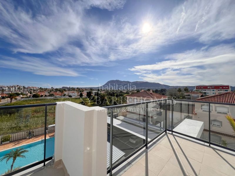 Foto 711e9e1e-b567-4597-9e90-0d8c09db7347. Apartament amb aparcament piscina a Les Bovetes - La Felicidad Dénia