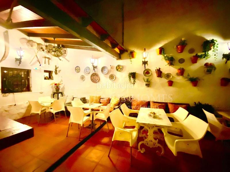 Foto 2a0c6ad6-1cf7-428e-8a95-36f8468217aa. Local comercial venta de barrestaurant con posible hotel y vivienda independiente en el corazon de javea en Xàbia