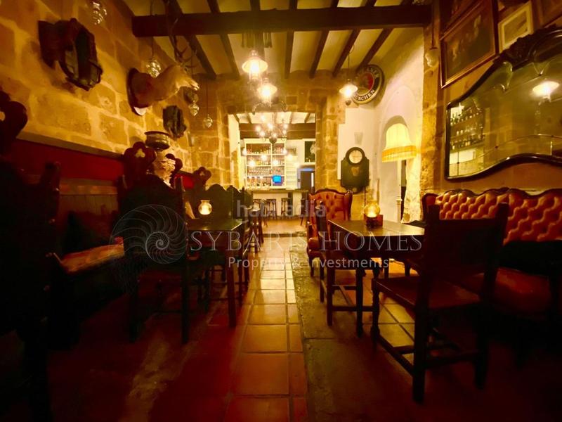 Foto f27c7c69-2503-41ff-a809-33a904aaf410. Local comercial venta de barrestaurant con posible hotel y vivienda independiente en el corazon de javea en Xàbia