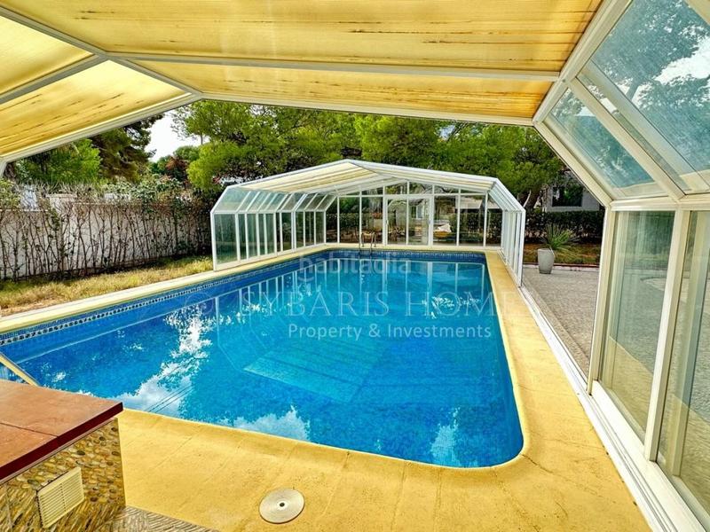 Foto 62107f29-32d1-432f-84aa-f8818e5ef630. Xalet amb aparcament piscina a Las Rotas / Les Rotes Dénia