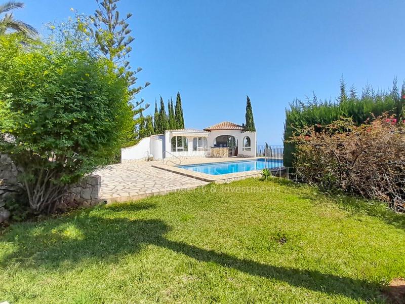 Foto 2bef2516-2793-40e7-a564-905ff961009e. Chalet  en monte con vistas al mar en Pego