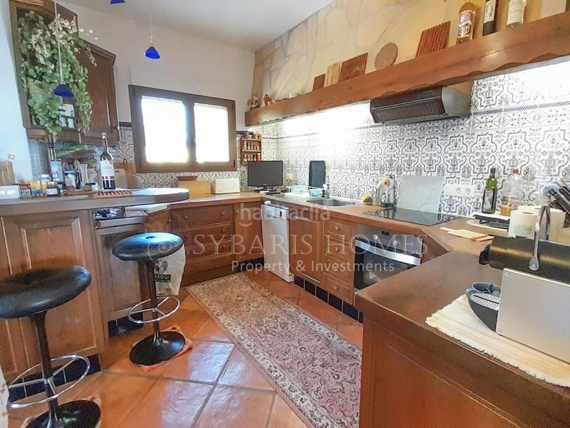 Foto 305ff1ad-ccb7-4a30-81b2-595a2c664415. Chalet  en monte con vistas al mar en Pego