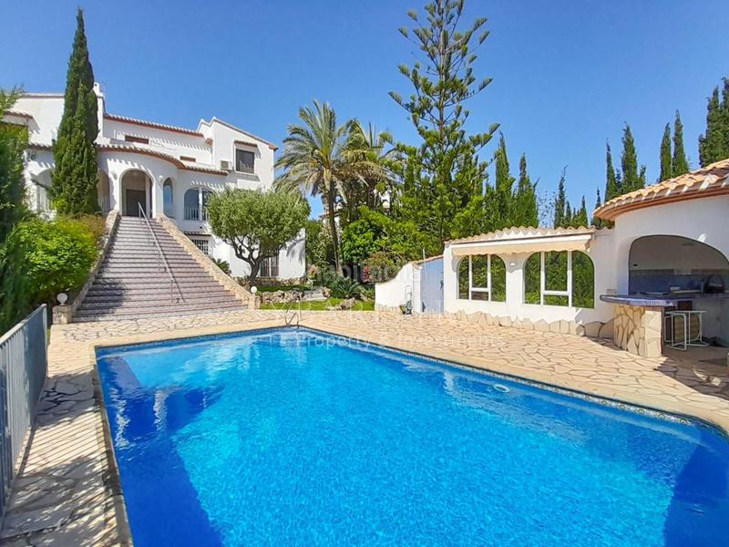 Foto 4a567386-440e-4fc6-81eb-8d12631ede98. Chalet  en monte con vistas al mar en Pego