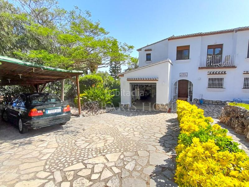 Foto 51caeb0a-2277-4d20-96cc-a6132aa66950. Chalet  en monte con vistas al mar en Pego