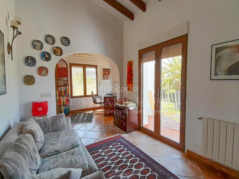 Foto f5c53775-9194-4b06-bdb5-63e0939b9522. Chalet  en monte con vistas al mar en Pego