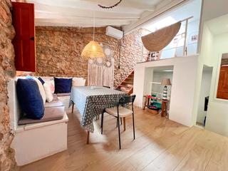 Casa a Carrer del pou 3. Encantadora casa de pueblo totalmente reformada