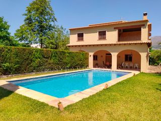 Chalet  Partida marjal. Finca rústica de 6 dormitorios con piscina y vista en orba