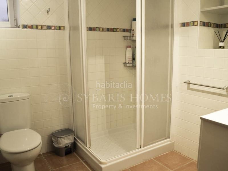 Foto 02c9b9f6-b589-40a3-9c23-25f0f23bc98c. Chalet con parcheggio piscina in Las Rotas / Les Rotes Dénia