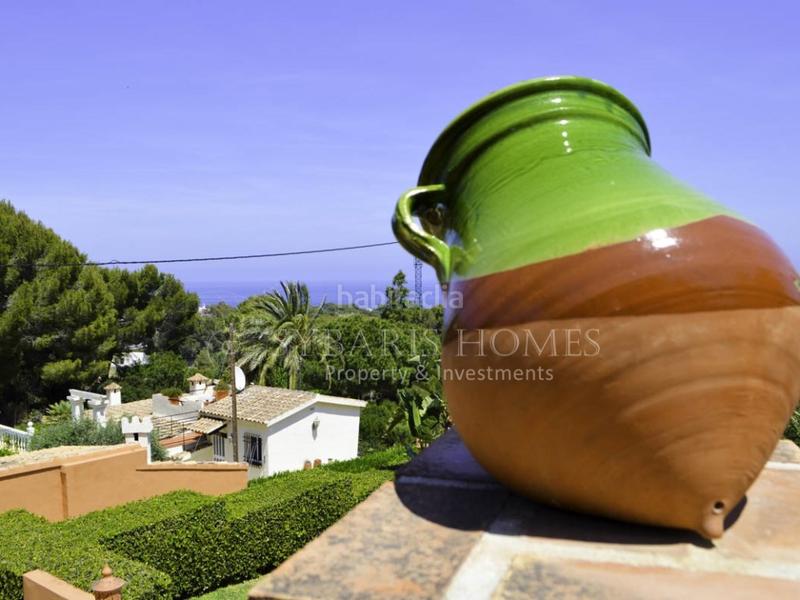 Foto bcbdf30e-1c7f-4143-95e5-f5cf1b910b58. Chalet con parcheggio piscina in Las Rotas / Les Rotes Dénia