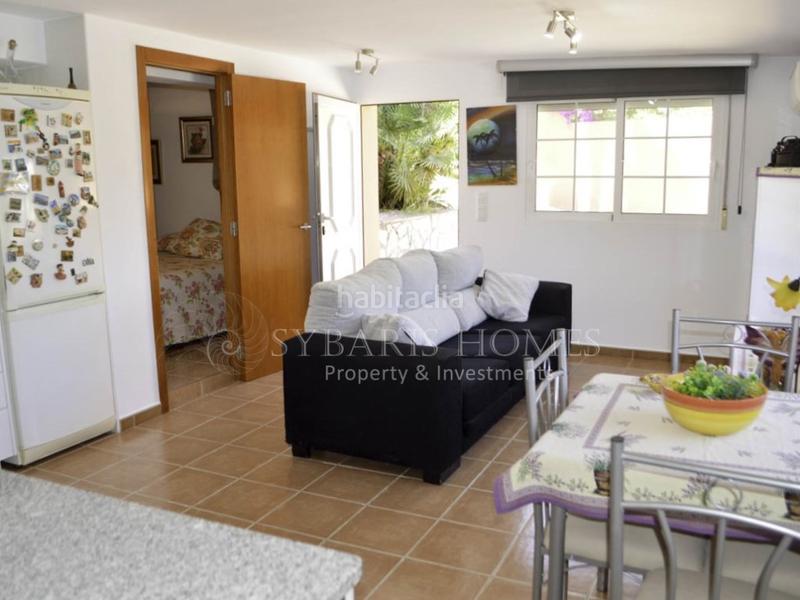 Foto d98bd45d-b68e-461b-a3c9-1a971c646080. Chalet con parcheggio piscina in Las Rotas / Les Rotes Dénia