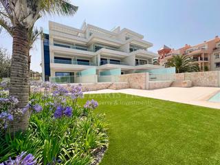 Apartament  N/a. Piso de lujo 2 habitaciones frente al mar en denia