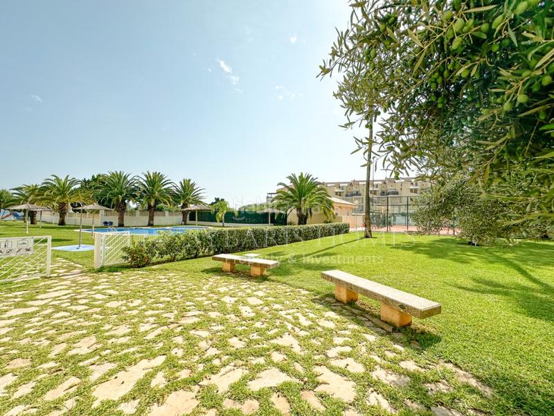 Foto 42e2611a-c532-403c-b596-0a280cb23ba4. Apartamento en carretera de las marinas s/n excelente apartamento en primera linea en Dénia