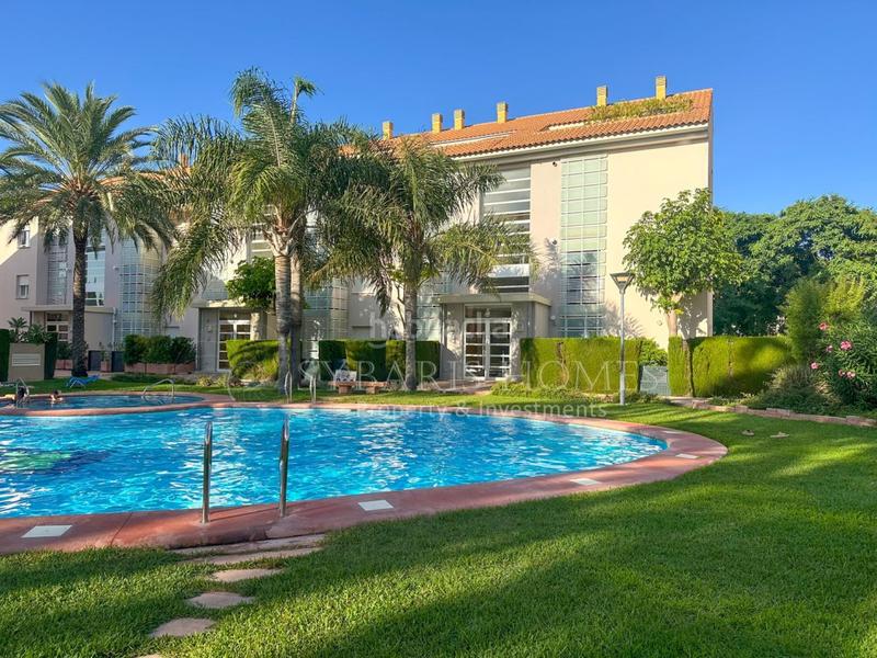 Foto eade9d2d-6186-480f-9250-9875e0b9661a. Apartamento en calle niza 17 apartamento 2 dormitorios en arenal javea en Xàbia