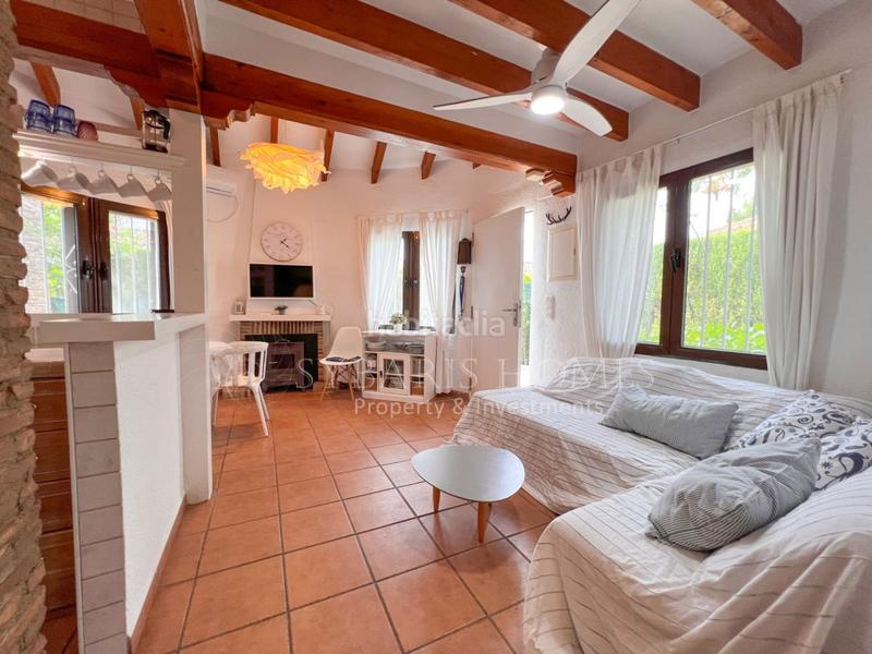 Foto 45f9a81c-a394-487f-aa76-a34a59a981be. Chalet  independiente 2 dorm a 300m de la playa en Dénia