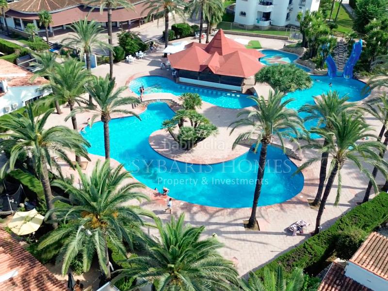 Foto 4a05a7ee-3432-4a0c-8a03-c673500e6638. Casa adosada duplex en venta en las marinas 3 dormitorios a 200m de la playa en Dénia
