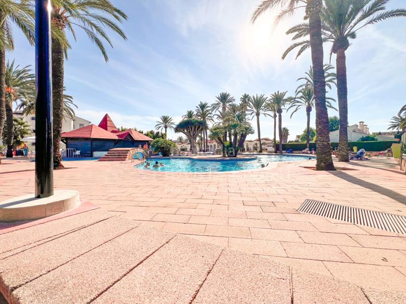 Foto 32da786f-ec81-41be-acbb-34cc1a164027. Semi detached house with parking pool in El Palmar - Los Molinos Dénia