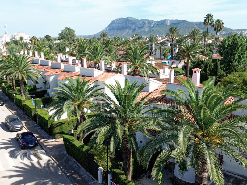 Foto af675da3-b68e-4a87-a0e9-9c6cd45847e2. Semi detached house with parking pool in El Palmar - Los Molinos Dénia