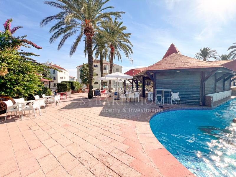 Foto c63bbbb9-3ea3-4e20-a484-ed8acae4f893. Semi detached house with parking pool in El Palmar - Los Molinos Dénia