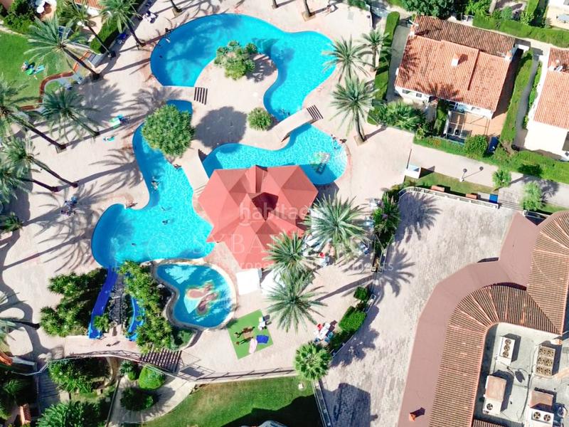 Foto e26520a7-0755-472f-a543-5c8e7a3b68f7. Semi detached house with parking pool in El Palmar - Los Molinos Dénia