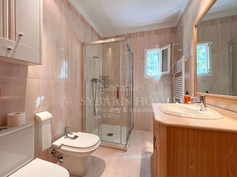 Foto 911f94fe-57ef-4c6b-8814-c8393af2ebdc. Maison avec parking piscine dans Les Bovetes - La Felicidad Dénia