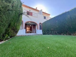 Semi detached house in Cami Vell Alt de Dénia a Xabia