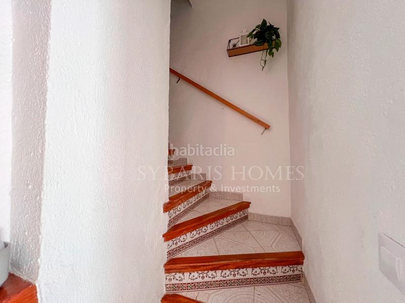 Foto 078d1eda-b8de-4a2c-8b95-62f7fa58ea9b. Rent semi detached house with pool in El Montgó Dénia