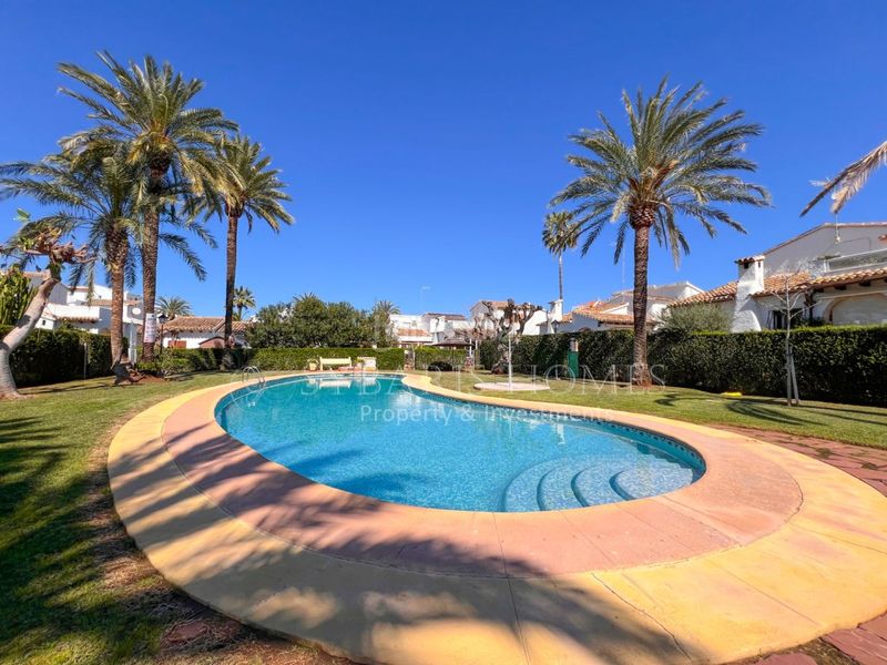 Foto 614b4f14-96bb-41ff-95f3-0554fa7f2613. Casa amb aparcament piscina a El Palmar - Los Molinos Dénia