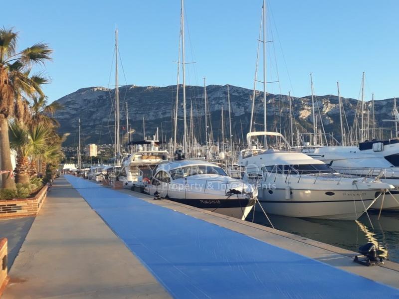 Foto 7b290b3b-71a5-4f00-89f5-2814df1e5621. Penthouse with parking pool in Centro Urbano Dénia