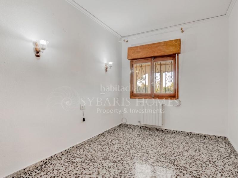 Foto 124bc95e-c9f0-486d-a634-e86ddb45267d. Xalet amb aparcament a Las Rotas / Les Rotes Dénia