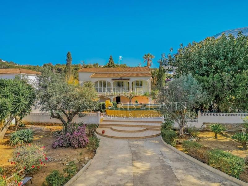 Foto 8e28bcb3-ce74-4738-a6b7-269327b1d16c. Xalet amb aparcament a Las Rotas / Les Rotes Dénia