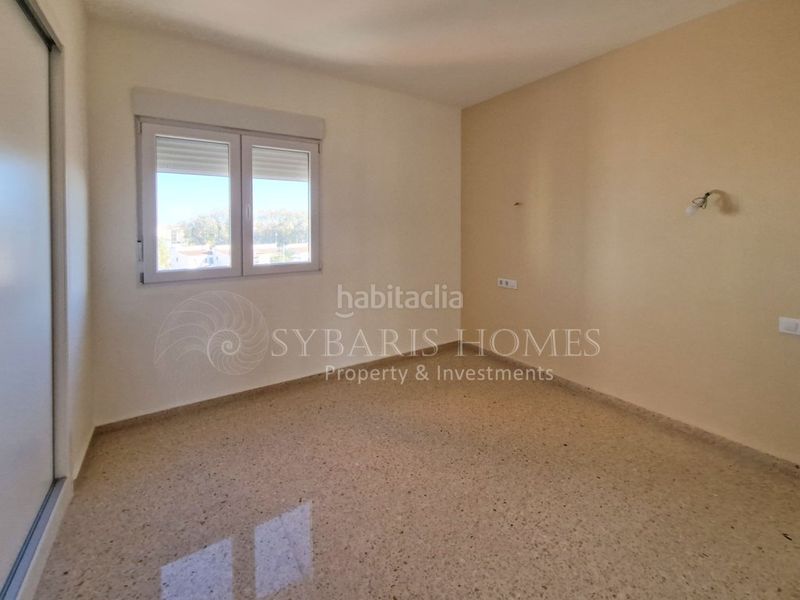 Foto 34d5561f-ced7-4b71-bbe7-6ceb23bc5c58. Apartament amb aparcament a L'Almadrava - L'Estanyó Dénia