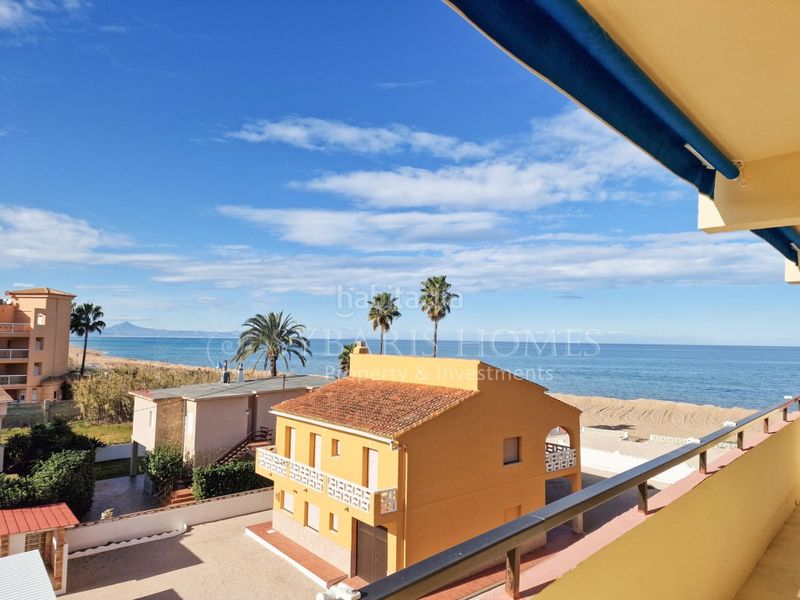 Foto 3ad878c2-385b-4646-818b-f8768502bfc8. Apartament amb aparcament a L'Almadrava - L'Estanyó Dénia