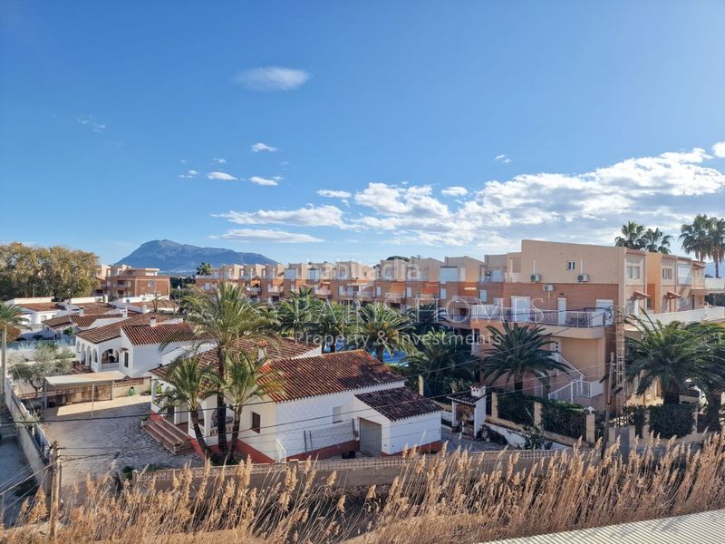 Foto 3fdd1f90-77ce-4239-a87d-de077d6fdacb. Apartament amb aparcament a L'Almadrava - L'Estanyó Dénia