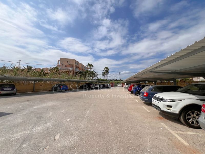 Foto c7c7f68a-6dae-4688-8979-f3754bb6a456. Apartament amb aparcament a L'Almadrava - L'Estanyó Dénia