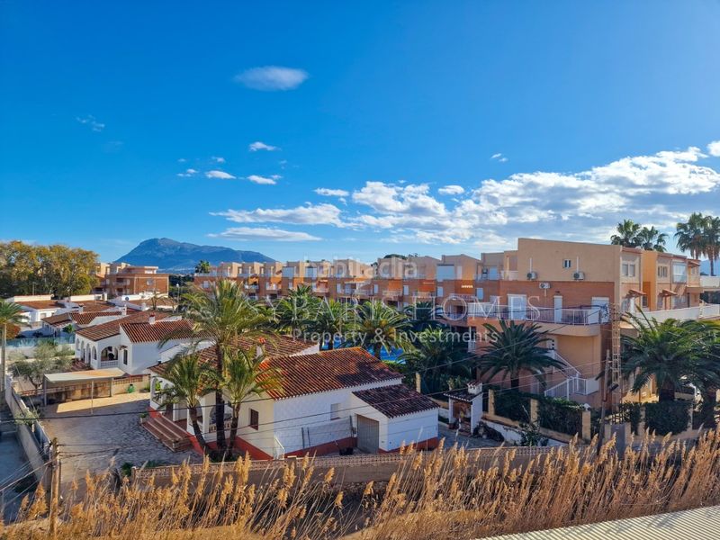 Foto f3bae37e-5e60-4bd7-a636-72bdcef66096. Apartament amb aparcament a L'Almadrava - L'Estanyó Dénia